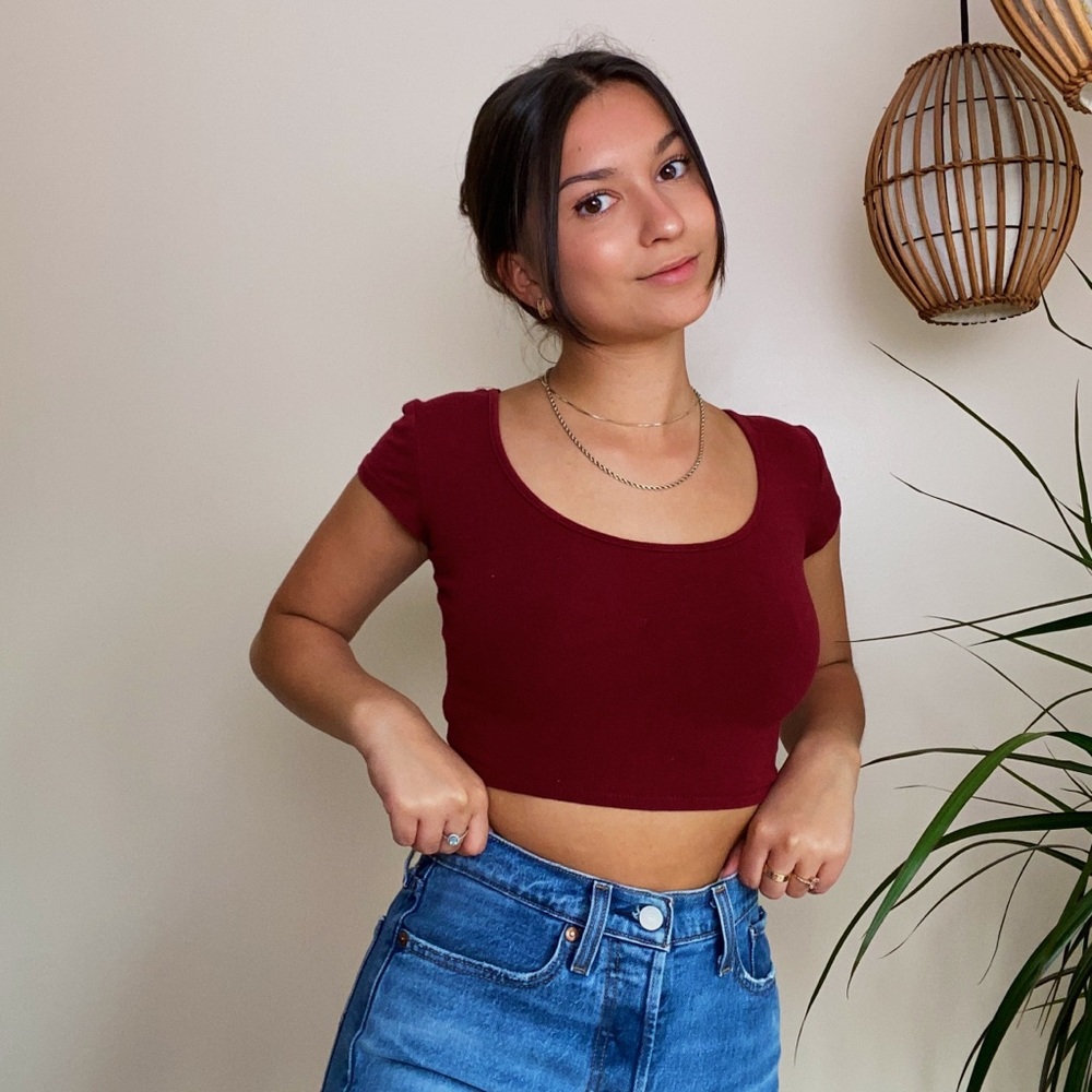 Cute PACSUN maroon crop top